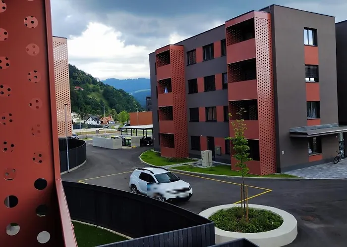 Ozare Slovinský Hradec